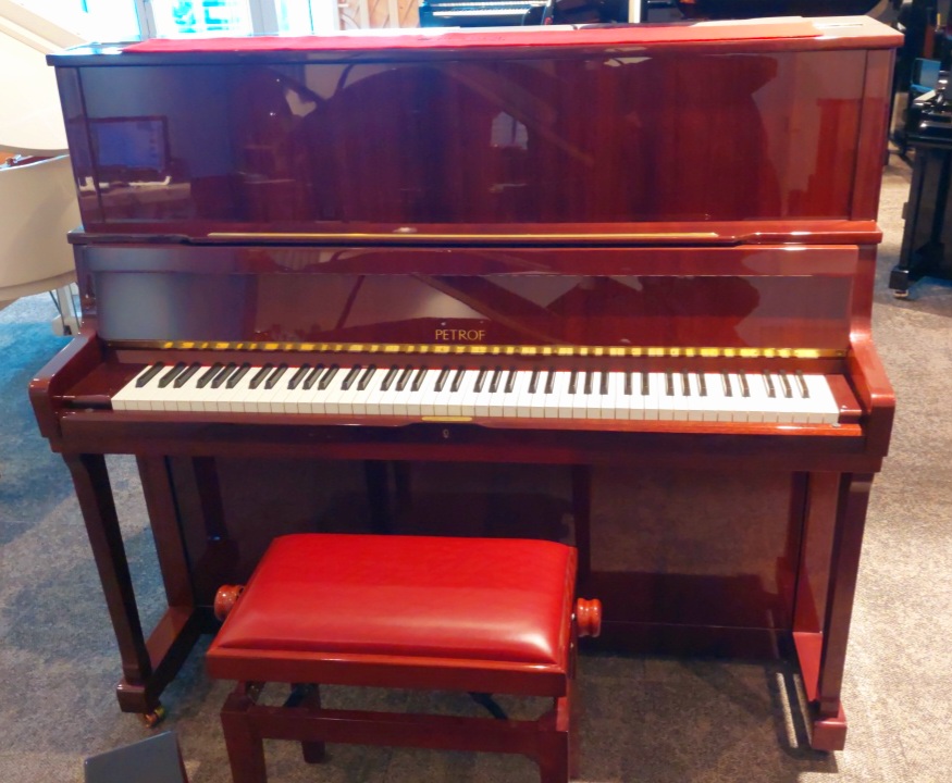 clarkson_piano_piano_teacher_clarkson_piano_teacher_oakville_piano_piano_piano_lessons_oakville_piano_lessons_clarkson_piano_sale_new_pianos_toronto_used_pianos_used_piano_yamaha_petrof_kawai_steinway_sales